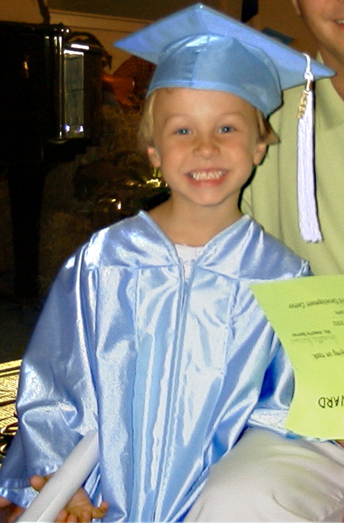 Tanner PreSchool Graduation 2 6-7-02 023