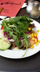 Awesome Tasting Dinner Salad. Had some kind of Apple Vinigerette Dressing on it. The corn made a tasty difference too.